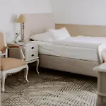 Art Hotel 4*