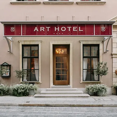 Art Готель 4*